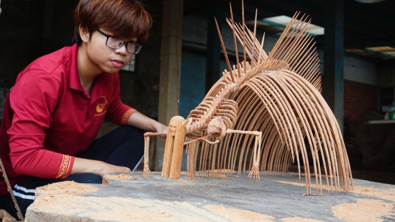 titan thủy tổ titan thủy tổ